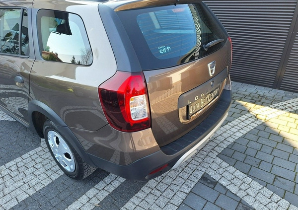 Dacia Logan cena 36900 przebieg: 99619, rok produkcji 2017 z Prudnik małe 562